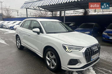 Позашляховик / Кросовер Audi Q3 2020 в Києві