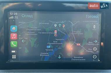 Внедорожник / Кроссовер Audi Q3 2015 в 