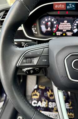 Внедорожник / Кроссовер Audi Q3 2020 в 