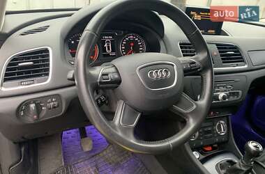 Внедорожник / Кроссовер Audi Q3 2013 в Черкассах