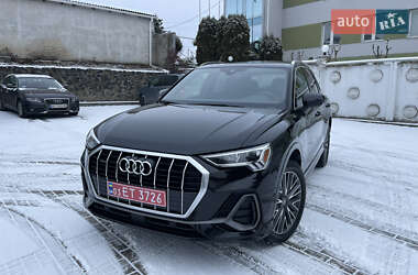 Позашляховик / Кросовер Audi Q3 2019 в Рівному