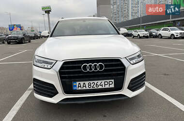 Позашляховик / Кросовер Audi Q3 2017 в 