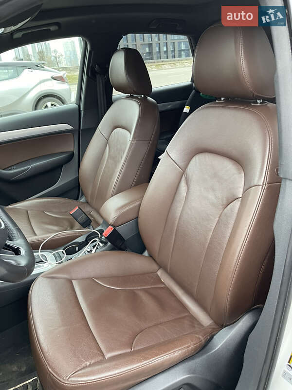 Позашляховик / Кросовер Audi Q3 2017 в Києві