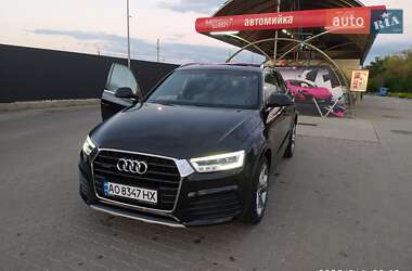 Внедорожник / Кроссовер Audi Q3 2016 в Ужгороде