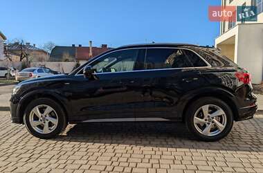 Позашляховик / Кросовер Audi Q3 2020 в Івано-Франківську