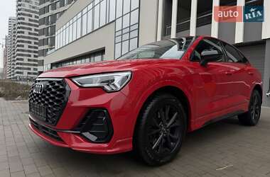 Позашляховик / Кросовер Audi Q3 2022 в Києві