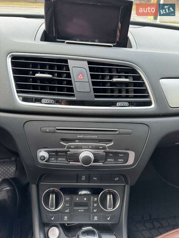 Внедорожник / Кроссовер Audi Q3 2015 в Киеве фото 9 Внедорожник / Кроссовер Audi Q3 2015 в Киеве