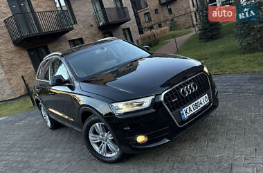 Внедорожник / Кроссовер Audi Q3 2012 в 