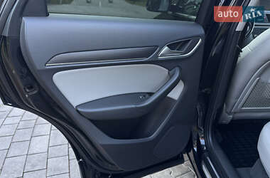 Внедорожник / Кроссовер Audi Q3 2012 в 