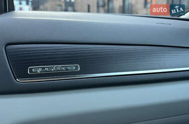 Внедорожник / Кроссовер Audi Q3 2012 в 
