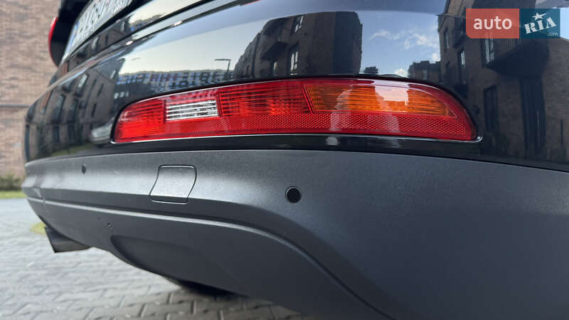 Внедорожник / Кроссовер Audi Q3 2012 в Ивано-Франковске