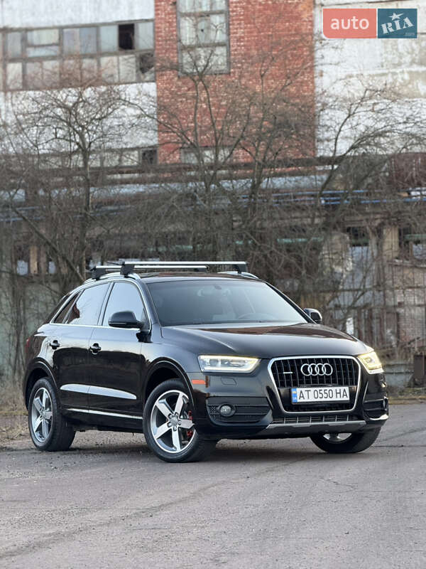 Позашляховик / Кросовер Audi Q3 2015 в Калуші