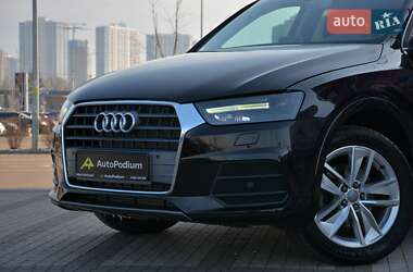 Внедорожник / Кроссовер Audi Q3 2015 в Киеве