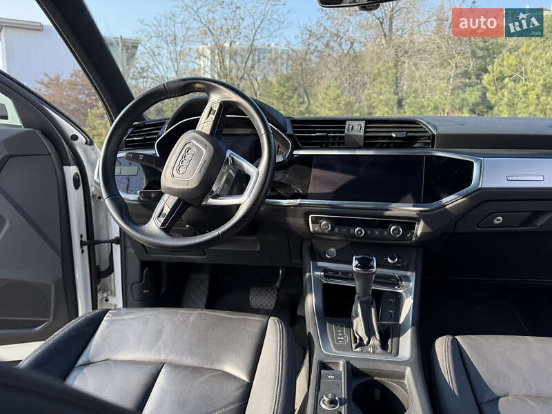 Внедорожник / Кроссовер Audi Q3 2020 в Одессе фото 8 Внедорожник / Кроссовер Audi Q3 2020 в Одессе