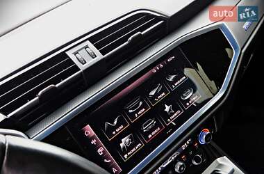 Внедорожник / Кроссовер Audi Q3 2022 в 