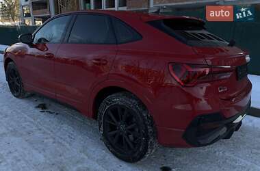 Позашляховик / Кросовер Audi Q3 2022 в Києві