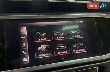 Внедорожник / Кроссовер Audi Q3 2019 в 