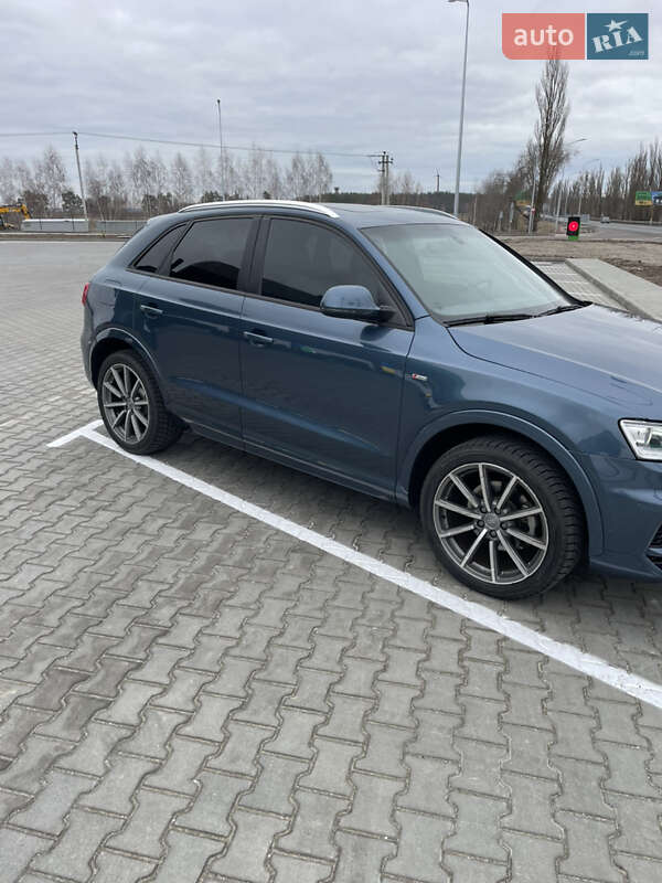 Позашляховик / Кросовер Audi Q3 2018 в Києві