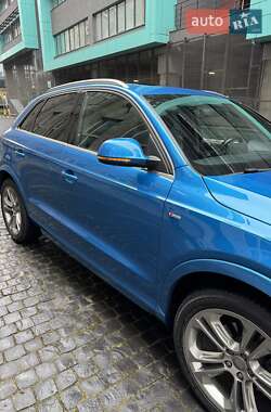 Внедорожник / Кроссовер Audi Q3 2015 в 