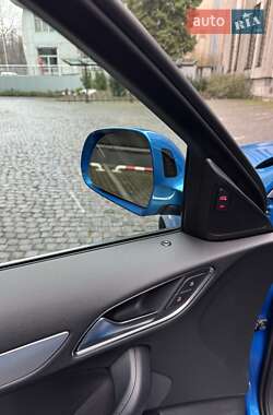 Внедорожник / Кроссовер Audi Q3 2015 в 