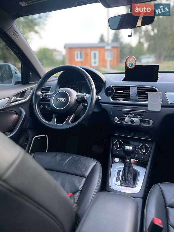 Внедорожник / Кроссовер Audi Q3 2015 в Киеве фото 19 Внедорожник / Кроссовер Audi Q3 2015 в Киеве