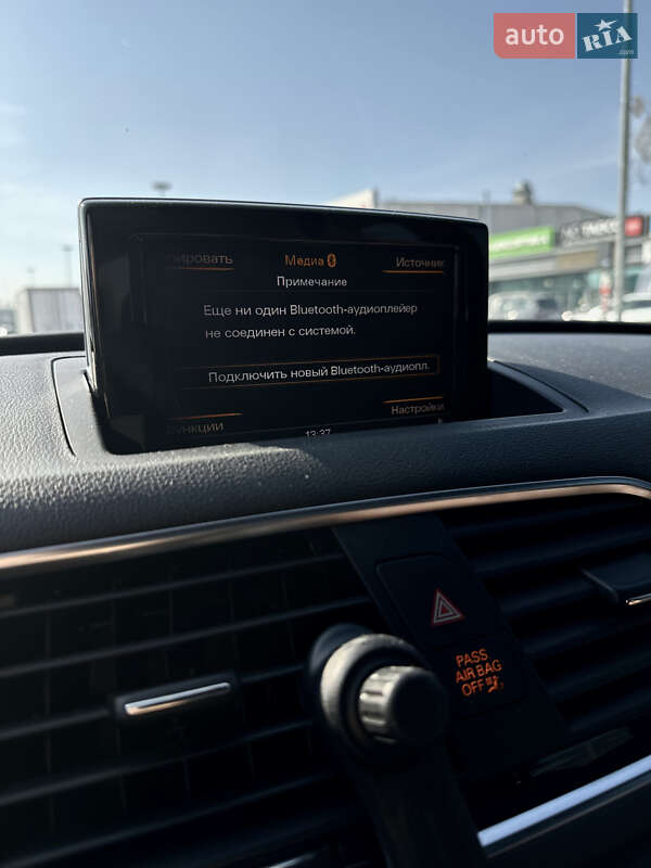 Внедорожник / Кроссовер Audi Q3 2015 в Киеве фото 18 Внедорожник / Кроссовер Audi Q3 2015 в Киеве