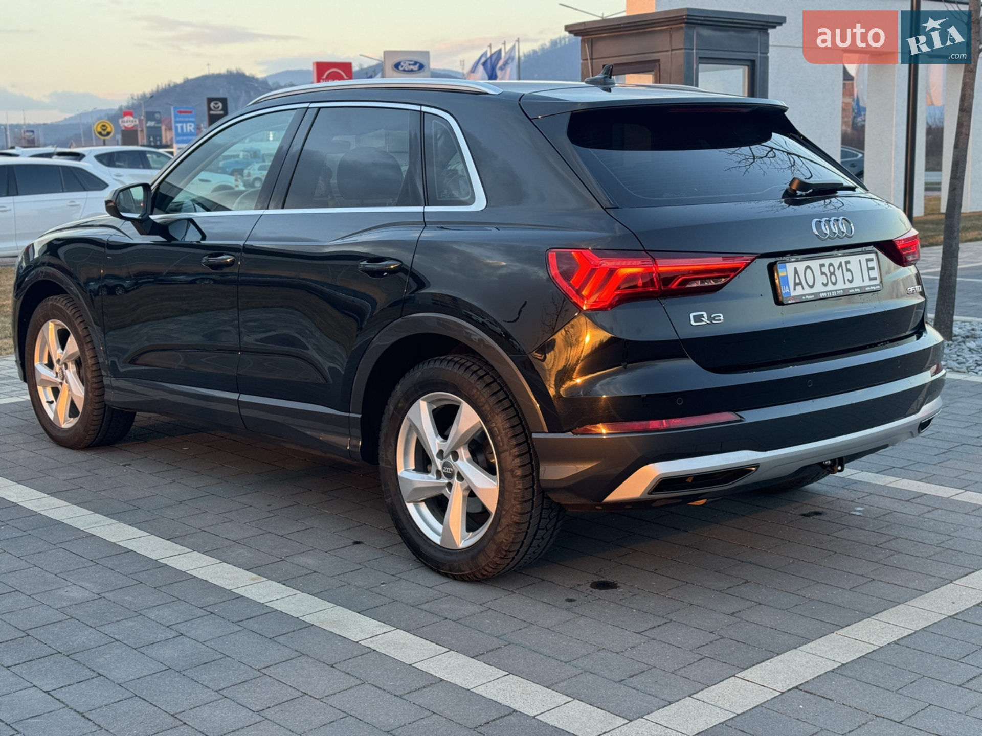 2019 Audi Q3 - мініатюра 17