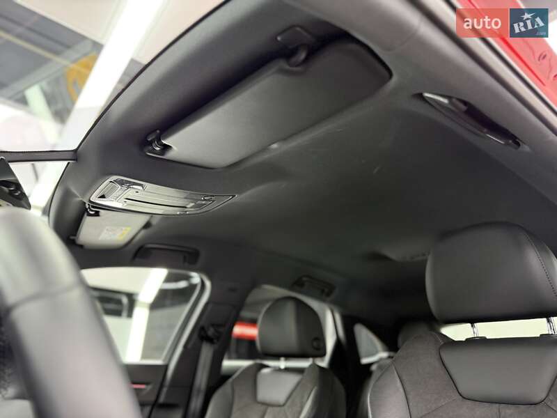 Позашляховик / Кросовер Audi Q3 2022 в Києві