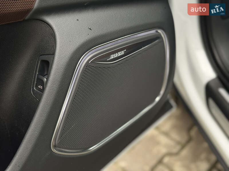 Внедорожник / Кроссовер Audi Q3 2018 в Черновцах