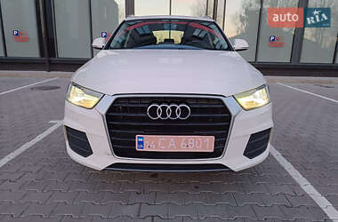 Внедорожник / Кроссовер Audi Q3 2017 в 