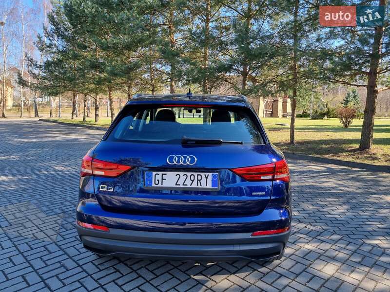 Внедорожник / Кроссовер Audi Q3 2021 в Трускавце