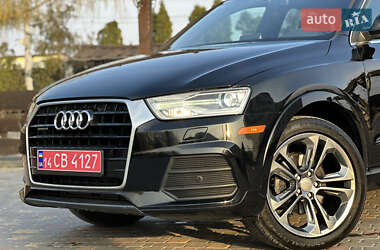 Внедорожник / Кроссовер Audi Q3 2015 в 
