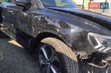 Внедорожник / Кроссовер Audi Q3 2022 в 