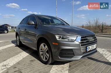 Позашляховик / Кросовер Audi Q3 2016 в Рівному
