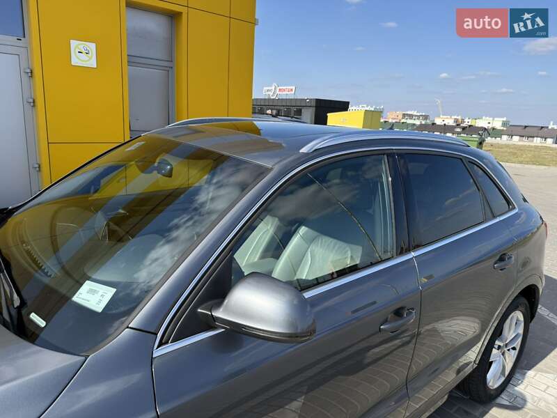 Внедорожник / Кроссовер Audi Q3 2016 в Ровно