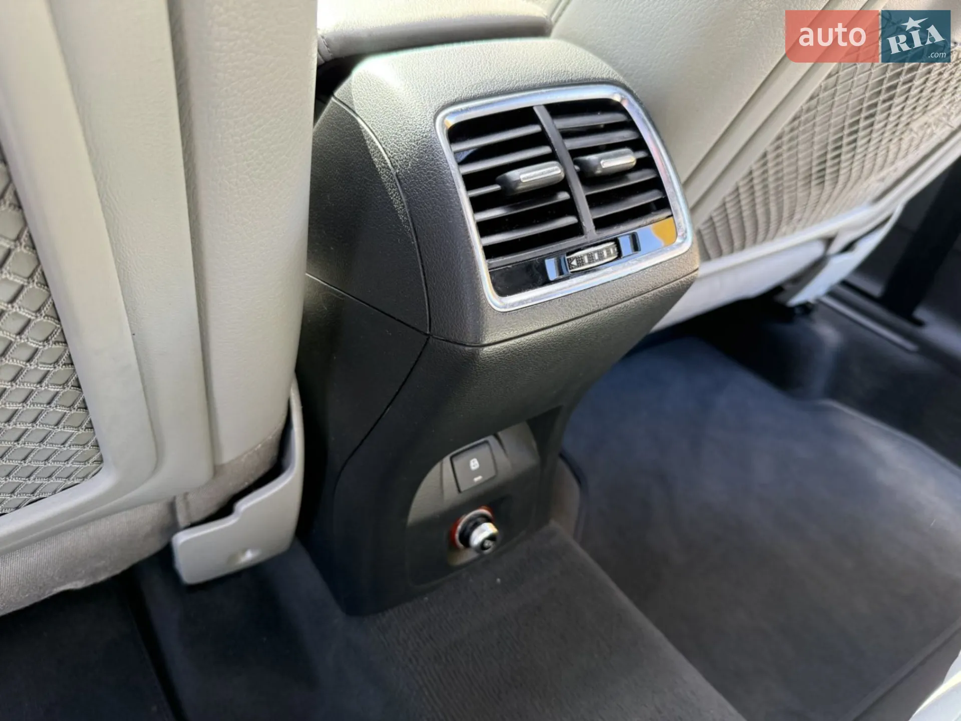 2016 Audi Q3 - мініатюра 29