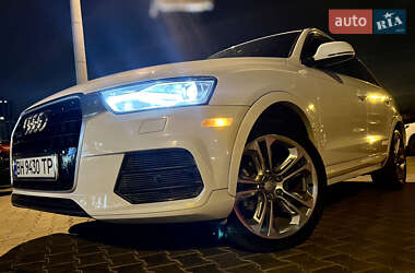 Внедорожник / Кроссовер Audi Q3 2015 в 