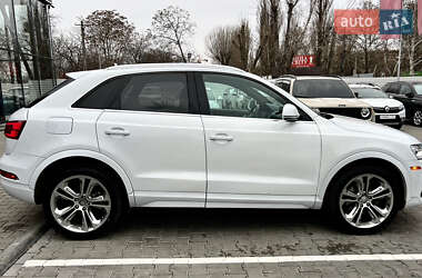 Внедорожник / Кроссовер Audi Q3 2015 в 