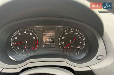 Внедорожник / Кроссовер Audi Q3 2016 в 