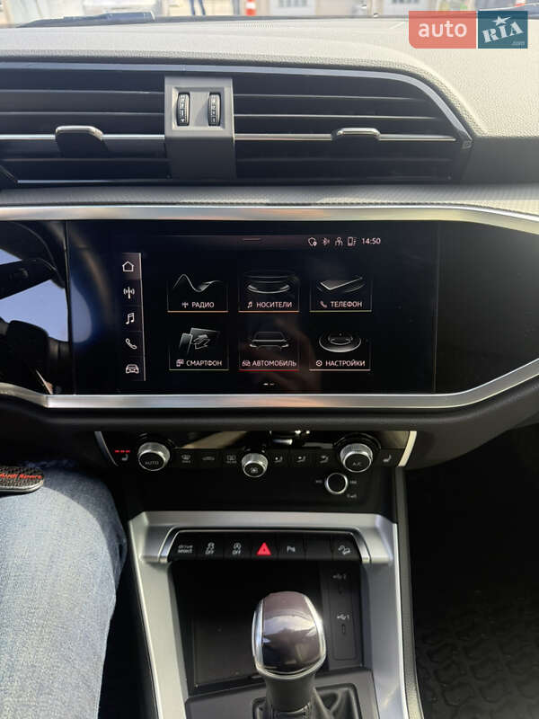 Внедорожник / Кроссовер Audi Q3 2022 в Одессе