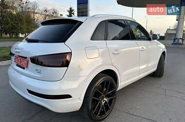 Внедорожник / Кроссовер Audi Q3 2015 в 