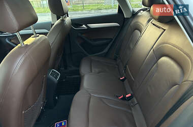 Внедорожник / Кроссовер Audi Q3 2015 в 