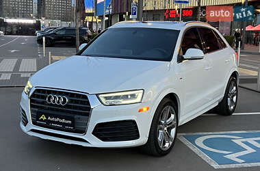 Внедорожник / Кроссовер Audi Q3 2017 в 
