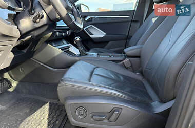Внедорожник / Кроссовер Audi Q3 2019 в 