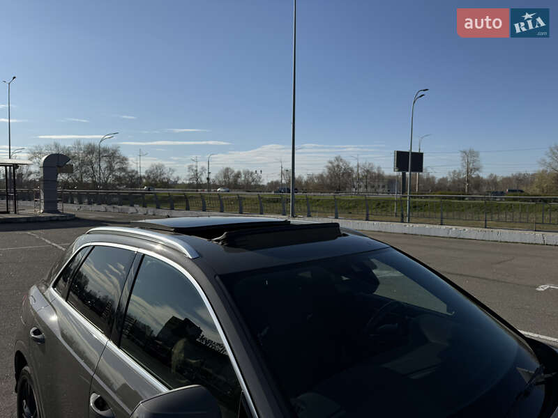 Внедорожник / Кроссовер Audi Q3 2019 в Киеве