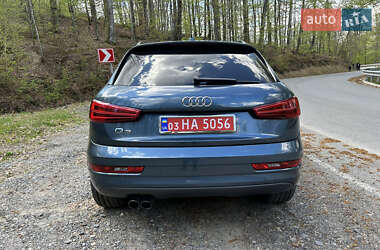 Позашляховик / Кросовер Audi Q3 2017 в 