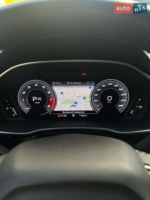 Внедорожник / Кроссовер Audi Q3 2019 в Одессе