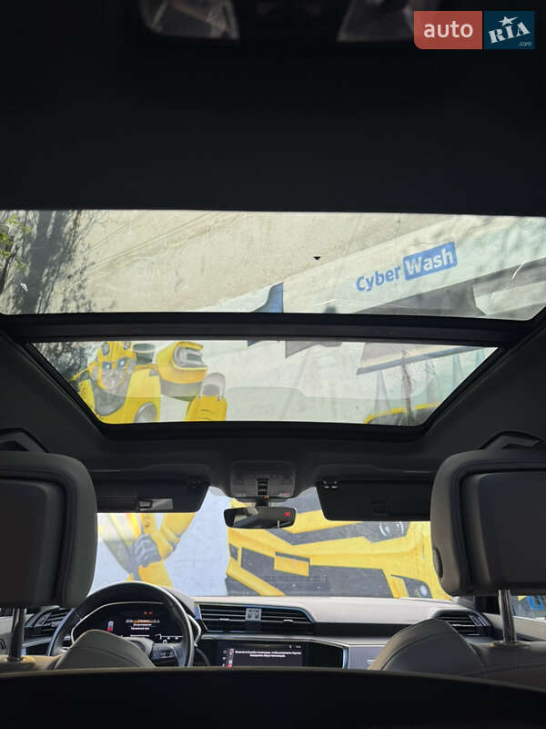 Внедорожник / Кроссовер Audi Q3 2019 в Одессе