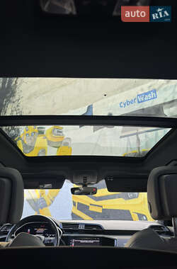 Внедорожник / Кроссовер Audi Q3 2019 в 