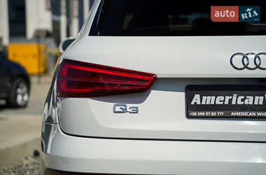 Внедорожник / Кроссовер Audi Q3 2017 в 